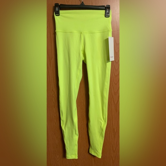 lululemon athletica Pants - NWT LULULEMON WUNDER UNDER LEGGINGS 28" RARE HIGHLIGHTER YELLOW SIZE 4